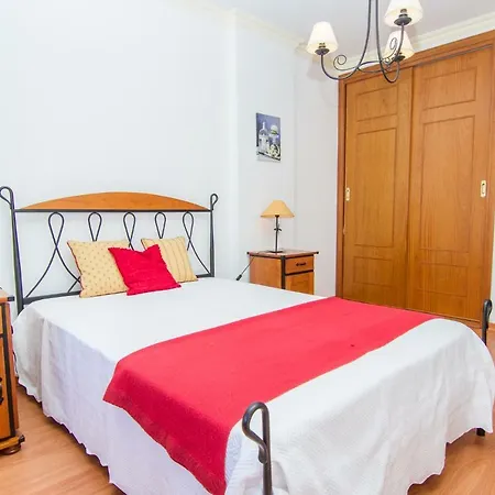 Apartamento Turistico Marina Rocha *