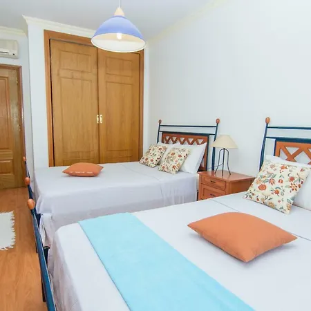 Apartamento Turistico Marina Rocha